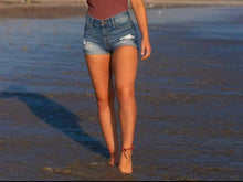 Load image into Gallery viewer, Beach Rose Bracelet