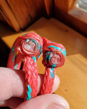 Load image into Gallery viewer, Beach Rose Bracelet