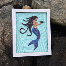Load image into Gallery viewer, The Devil's Purse Mermaid
