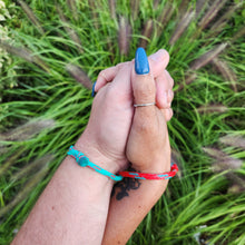 Load image into Gallery viewer, Couples Catch™ Bracelets
